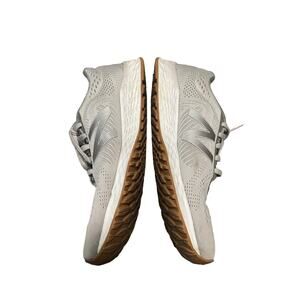 New Balance Arishi V1 Fresh Foam Women's Sneakers Sz 9